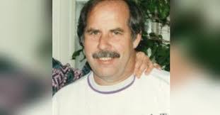 Larry Decker's Instagram, Twitter & Facebook