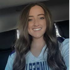 Amanda Tantillo's Instagram, Twitter & Facebook