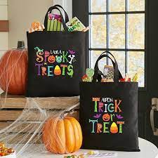 Creepy Crawlers Halloween Treat Bag Halloween Treat Bags Diy Halloween Treat Bags Halloween Bags