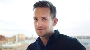 Thomas Eriksson klättrar i Egmont