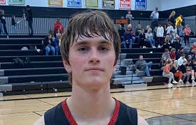 KMAland Boys Basketball (12/10): Shenandoah nabs first win, Dix breaks  school record, Osburn pours in 36