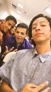 ✨ SENIORS ✨ (@AHS_Class2017)