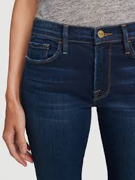 Wear yours with anything from sneakers to ankle boots. Sustainable Le Skinny De Jeanne Augusta Frame
