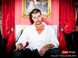Comme vous pouvez le découvrir en vous rendant dans le diaporama, l'animateur de tf1 a. Qui Est Thierry Neuvic L Amoureux De Jenifer The Voice Antenne Reunion Fr