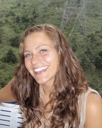 Amy Manning's Instagram, Twitter & Facebook