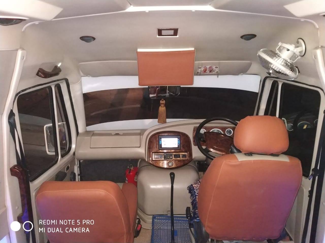 Tempo Travellers product image