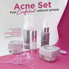 Penampilan yang memukau serta cantik bisa didapatkan dengan beberapa cara mulai dari cara konvensional semacam olahraga, perawatan alami, hingga dengan memakai beberapa produk kecantikan. Jual Ms Glow Acne Super Cream 1 Paket Lengkap Serum Acne Free Tas Cantik Paket Jerawat Parah Terbaru Juni 2021 Blibli