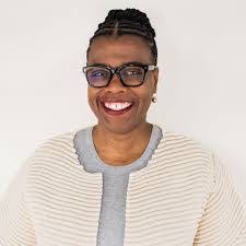 Linda Jansma's Instagram, Twitter & Facebook