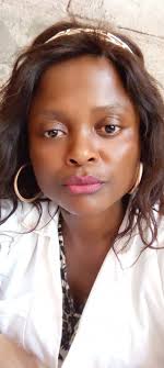 I don't want to sound wicked, but please, ladies, when traveling with more  than two kids