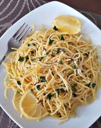 Lemon Parmesan Garlic Spaghetti Lemon Chicken Pasta Lemon Garlic Pasta Spaghetti Recipes Easy