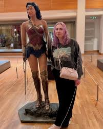 Becky Connolly (@honestly_becky) • Threads, Say more