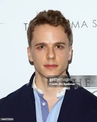 28 Peter Forde Stock Photos, High-Res Pictures, and Images