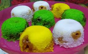 'putu perak'' mengandungi zat dan vitamin yang tinggi didalam beras pulut, beras jawi, dan kelapa. Resepi Putu Piring Moden Terbaik Iluminasi