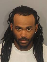 Fall River man charged in 3 convenience store robberies