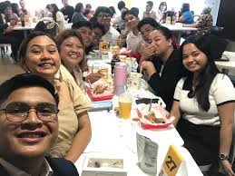 Sidney Hatch's Instagram, Twitter & Facebook