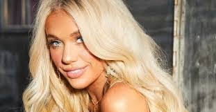 Katherine Netherton's Instagram, Twitter & Facebook