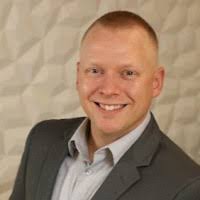 100+ profilů „Latcham“