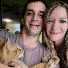 Using plastic bags to deter car vandalism