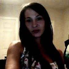 Leslie Armitage's Instagram, Twitter & Facebook