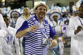 Eduardo paes parece estar crescendo rapidamente nestas eleições para prefeito do rio de janeiro. Paes Vai A Sapucai E Nega Compra De Votos Por Rio 2016 Sem Sentido Jovem Pan