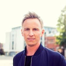 Dennis Schwind (@schwinddennis)