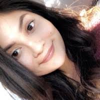 Brenda Viveros's Instagram, Twitter & Facebook