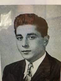 My father's name was Pigliachelli. He was born in Oregon in 1913. Their  name was changed to Felix (he in 1945) although he was known as "Felix"  most of his life I