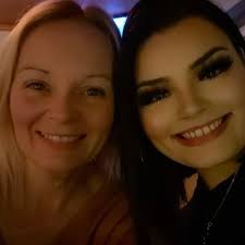 Stacie Holmes (@asbeka) • Instagram photos and videos