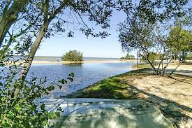 A très vite, prenez soin de vous et de vos proches. Etang De Cazaux Et De Sanguinet Baignade Dans L Etang De Sanguinet