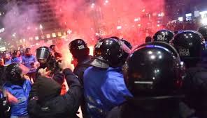 Carmen dan și (c)iordache au pică pe petrecăreți. Inchisoare Cu Executare Pentru Protestatari ImplicaÅ£i In ViolenÅ£e Impotriva Jandarmilor La Mitingul Din Februarie 2017 News Romania