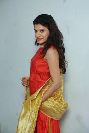 Beauty Galore HD : Chitra Shukla Amazing Beauty Cuteness Overloaded Face  New HD Pics