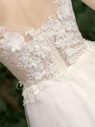 Wenn du dir ein zweiteiliges brautkleid wünschst, das dich besonders natürlich und authentisch aussehen lässt, sind unsere schlichten braut oberteile eine gute wahl. Brautkleid Vintage Prinzessin Lang Tull Spitze Blumen Transparentes Oberteil