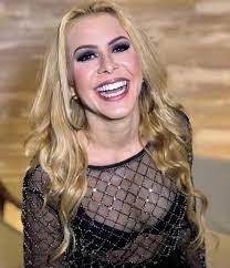 Perfil oficial da cantora joelma. Joelma Completa 25 Anos De Carreira E Avisa Posso Tudo Menos Desistir Famosos Gshow