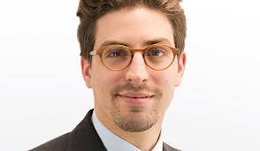 Kohl übergibt Avie an Sohn