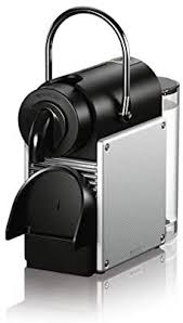 Nespresso is perhaps the first name that comes to mind when you think of coffee machines. Nespresso Pixie Coffee And Espresso Machine By Delonghi With Aeroccino Aluminum Buy Online At Best Price In Uae Amazon Ae