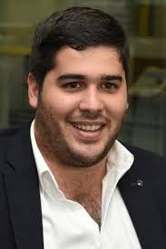 Giani Ramírez bajo el 51%100 de popularidad y credibilidad...por que sucede  esto??? 🤔🤔🤔