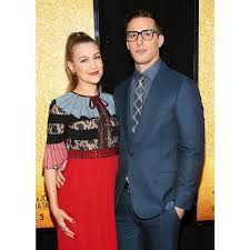 Andy samberg is also part of comedy music group the lonely island and was. Andy Samberg Bio Age Net Worth Salary Height Married Nationality Body Measurement Career