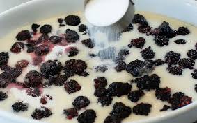 You Need To Try This Sweet Take On Traditional Blackberry Cobbler Recipe How Sweet Eats Cobbler Recipes Eat Dessert