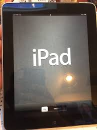 Apple Ipad 1st Generation 16gb Black Wi Fi 9 7in Mb292ll A Usa Seller Apple Ipad Apple Ipad Ebay