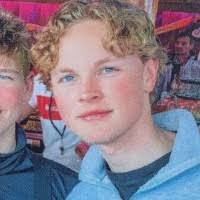 Joanne Kral's Instagram, Twitter & Facebook