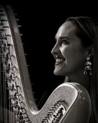 Thank you to Chanel College in Gladstone for welcoming our string quartet  to the school today! The students were treated to a performance along with  instrument demonstrations from Associate Concertmaster Alan Smith,