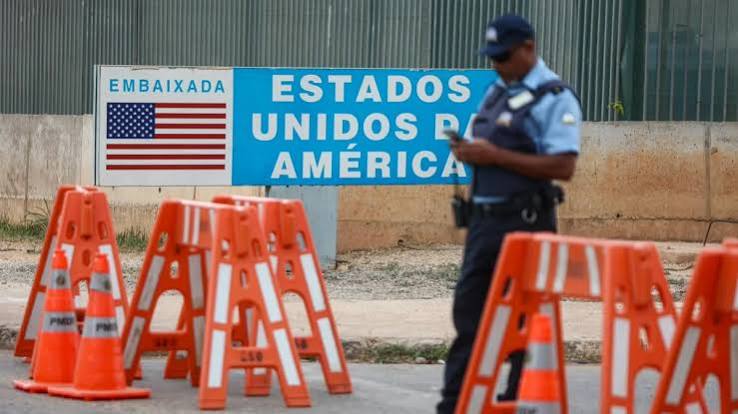PF investiga suposta ameaça que levou EUA a fechar embaixada e consulados