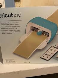 Cricut maker offers the widest range of tools for cutting, scoring, writing & adding decorative effects. Cricut Joy Machine Diy Label Maker And Paper Cutter Walmart Com Walmart Com