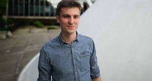 Castex was born in toulouse. Plan Jeunesse Castex Propose Un Avenir Precaire Pour Les Jeunes A La Une Edito Avant Garde