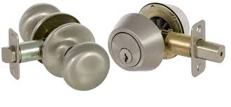 You can (or should be able to) combine deadbolt 2 with any authentication system. Callan 300t Sa Saxon Single Cylinder Keyed Entry Knob And Deadbolt Combination S Walmart Com Walmart Com