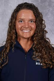 No. 15 Florida Atlantic splits