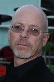 Stephen Mcnutt's Instagram, Twitter & Facebook