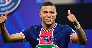His father wifried mbappe comes from cameroon, his mother is the former handball player fayza lamari, who was born in algeria. Liverpool On Transfer Alert As Mbappe Asks To Leave Psg