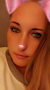 Hi all! I just wanted to introduce myself and share a photo I took. My  therapist Jalen ❤️