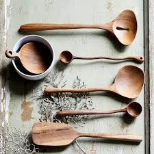 Un Interieur Durable Et Ecologique Mais Tellement Deco Ustensiles De Cuisine En Bois Cuillere En Bois Ustensiles En Bois